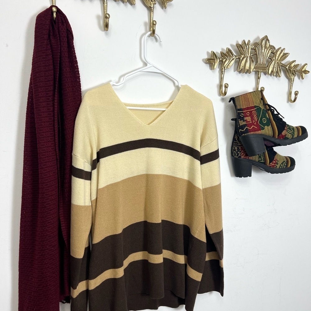 Beautiful neutral browns slouchy sweater Xl ptp 25” - Picture 2 of 2